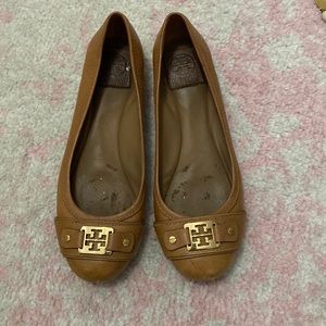 Tory Burch Flats - VERY WORN